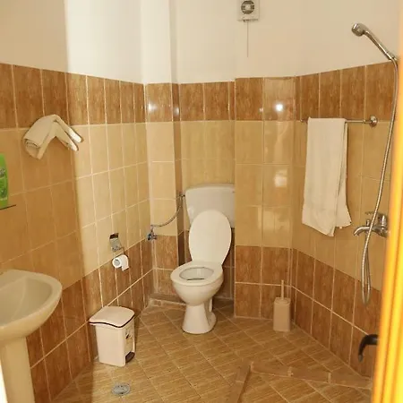 Hotel Kabashi *