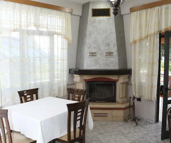 Kabashi Hotel Qender Bulgarec